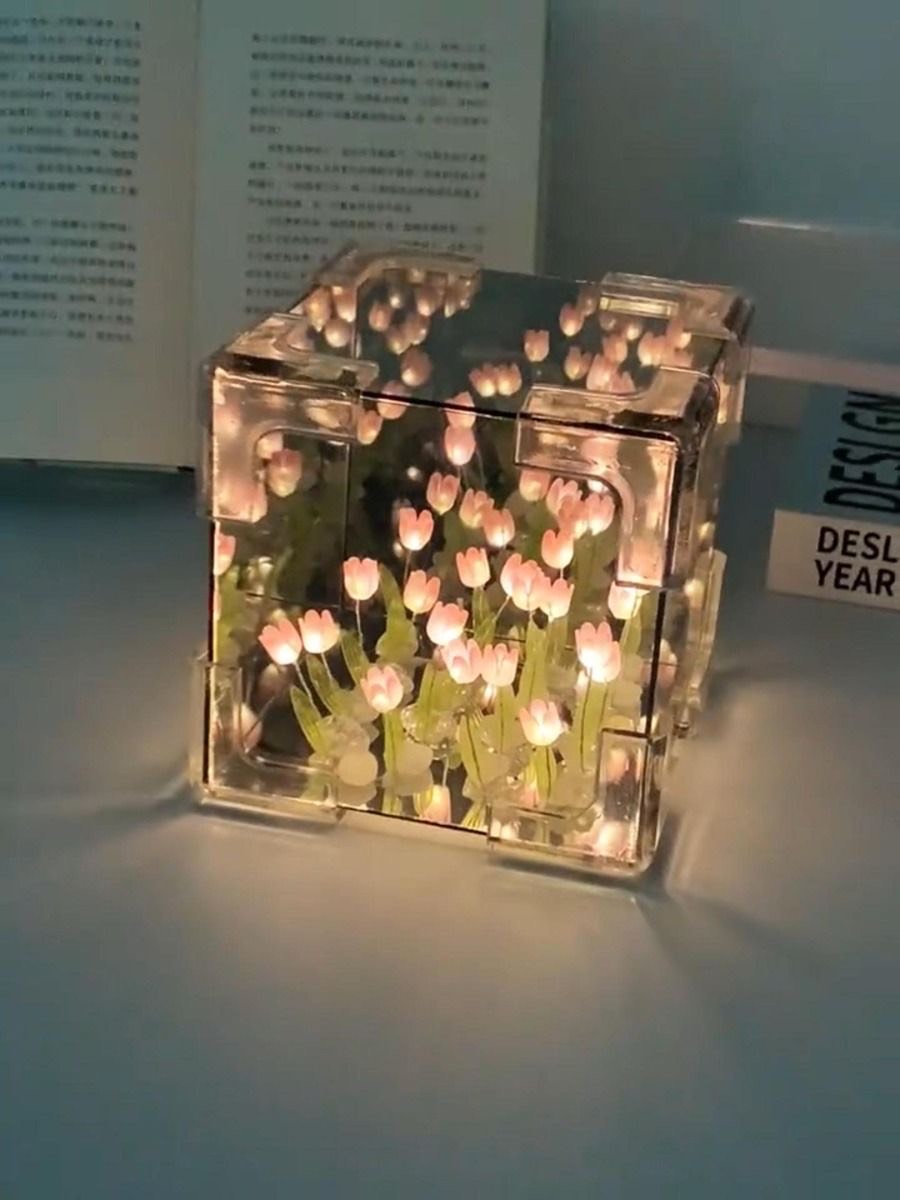 Night Floral Tulip Lamp