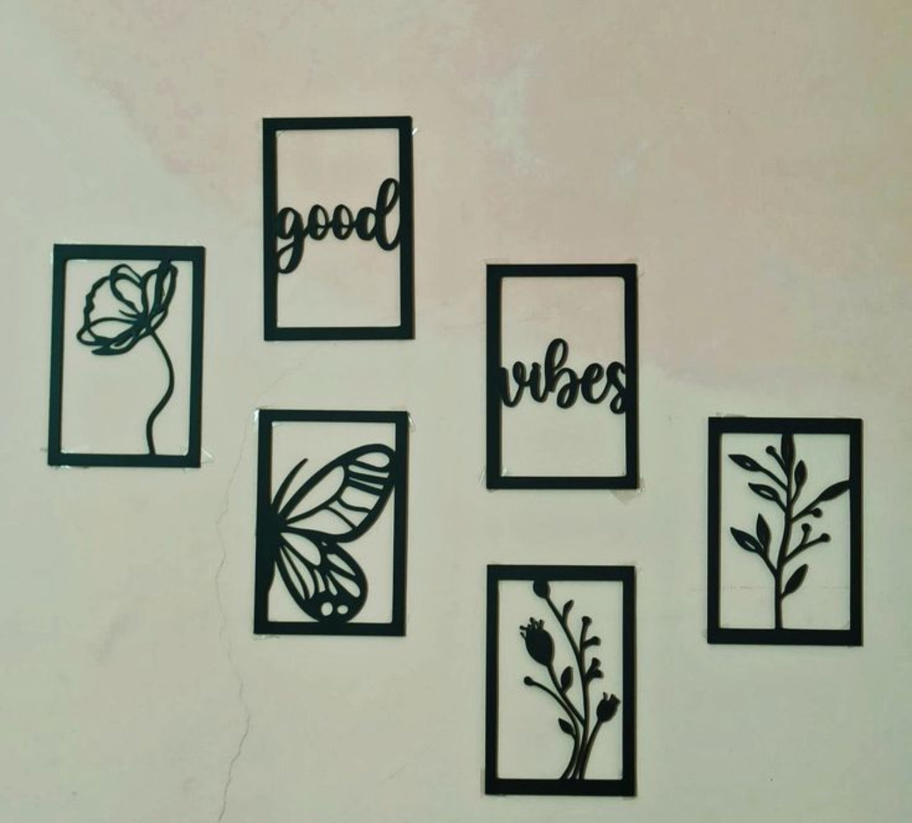 Wall Decor (Good Vibes)