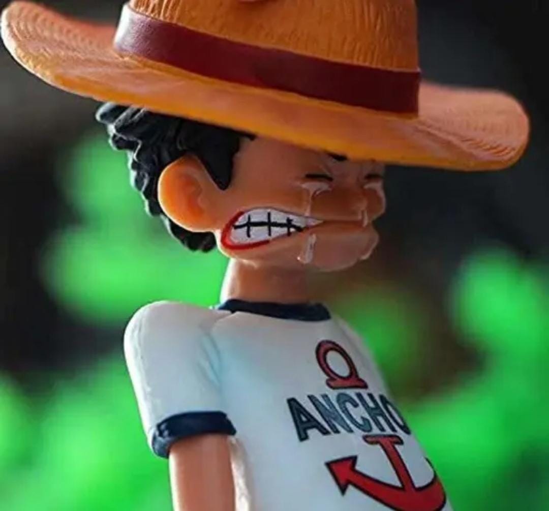 One Piece- Luffy and Shanks Action Figure Miniature Toy Figure (Doll)